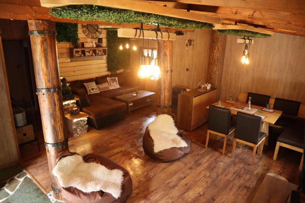 Roots Apartment Borovets